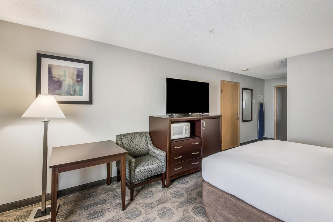 Red Lion Inn & Suites Sequim At Olympic National Park Екстериор снимка